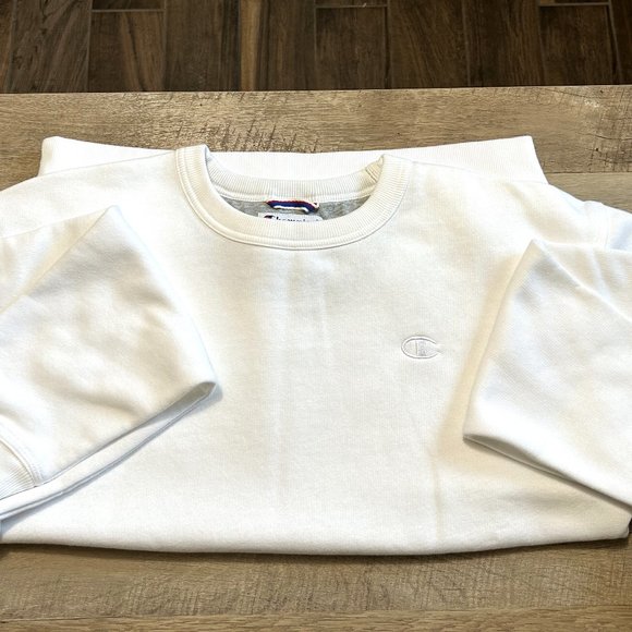 Champion Sweatshirt - Picture 1 of 5
